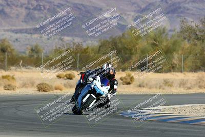 media/Jan-09-2022-SoCal Trackdays (Sun) [[2b1fec8404]]/Turn 6 (1035am)/